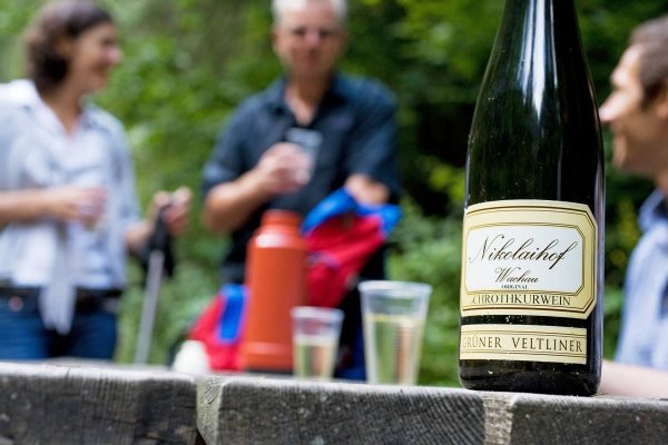 Ein Glas Schrothwein darf natürlich nicht fehlen